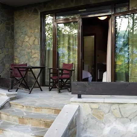 Apartment Under The Rocks Kalambaka